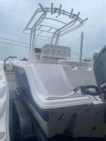 2024 Seafox 228 Commander