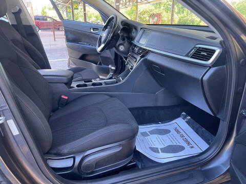 2019 Kia Optima LX