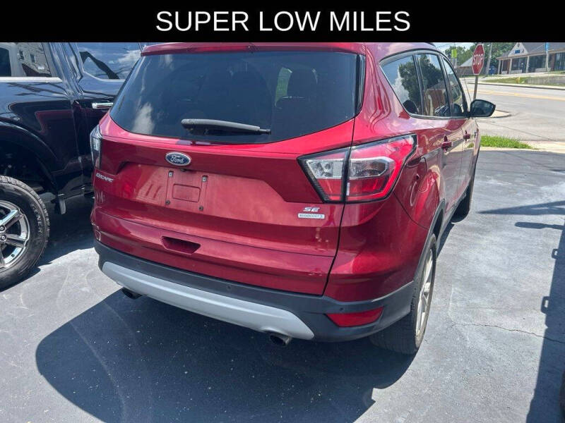 2017 Ford Escape SE