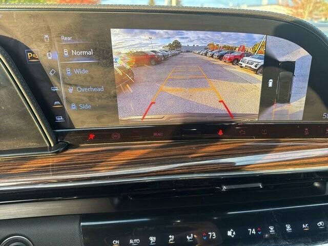 2023 Cadillac Escalade Premium Luxury