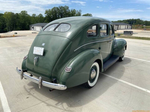 1940 Ford Deluxe