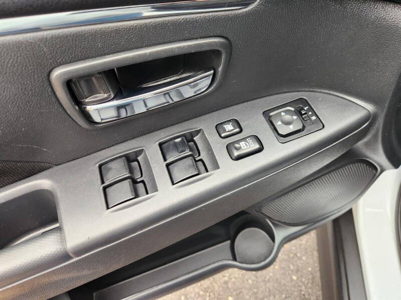 2024 Mitsubishi Outlander Sport ES