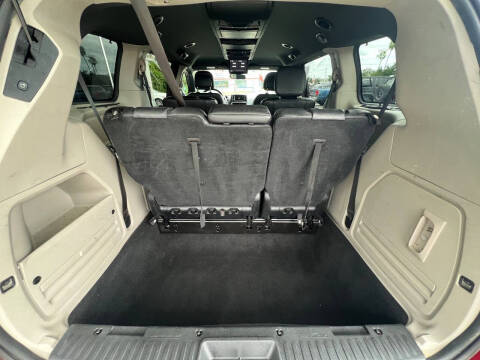 2014 Dodge Grand Caravan SXT 30th Anniversary