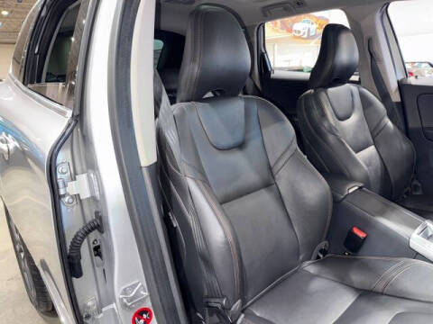 2017 Volvo XC60 T6 Dynamic