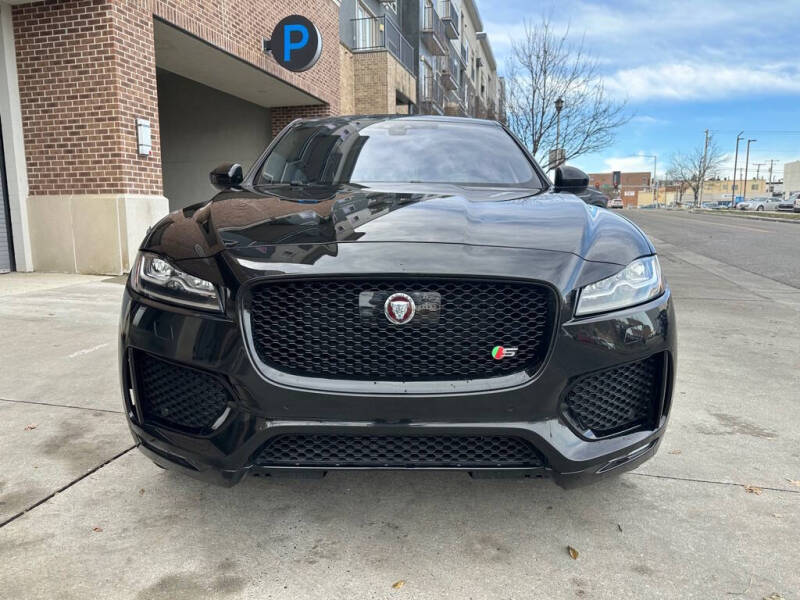 2019 Jaguar F-PACE S