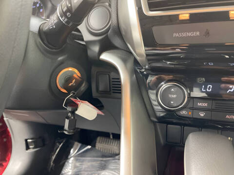 2019 Mitsubishi Eclipse Cross ES