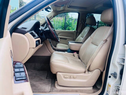 2014 Cadillac Escalade Premium