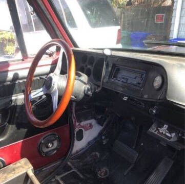 1976 Dodge D100 Pickup