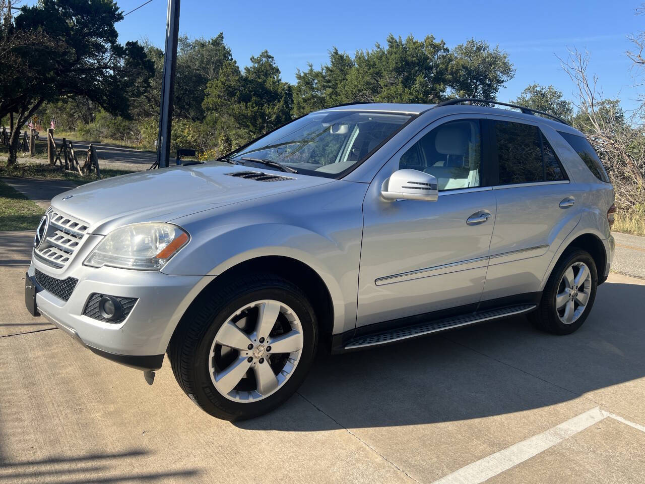 Used Car 2011 Mercedes-benz M-class  Ml 350 4dr Suv For Sale Under $10,000 In Austin, Texas