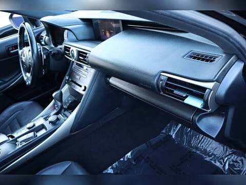 2020 Lexus IS 300