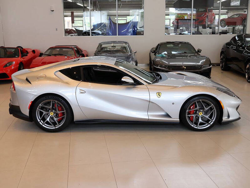 2019 Ferrari 812 Superfast