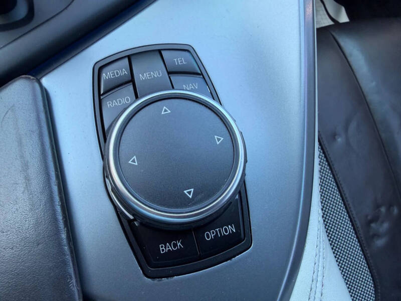 2015 BMW i8