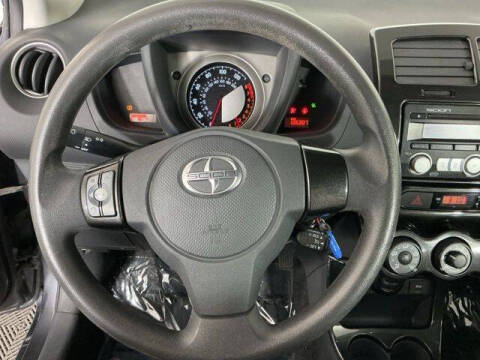 2008 Scion xD