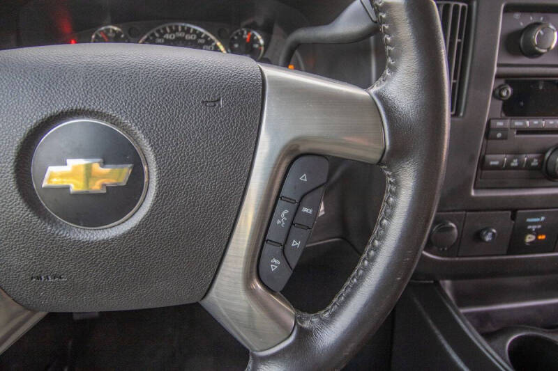 2017 Chevrolet Express LT 3500