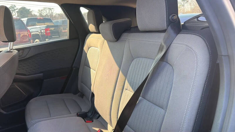 2020 Ford Escape S