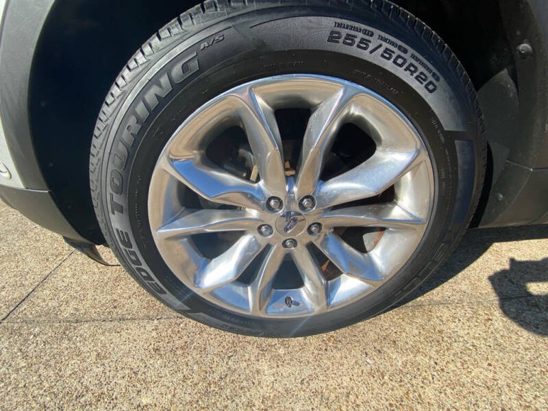 2011 Ford Explorer Limited