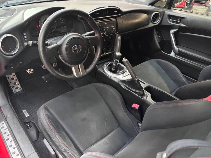 2013 Scion FR-S