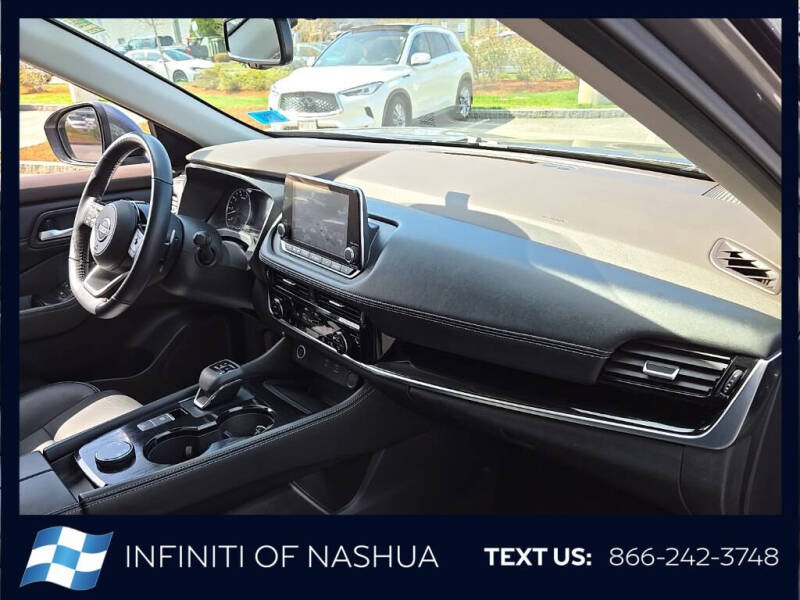 2022 Nissan Rogue SL