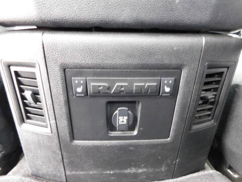 2017 RAM 1500 Laramie