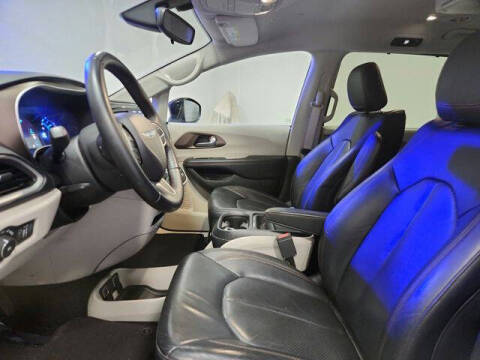 2018 Chrysler Pacifica Hybrid Touring L