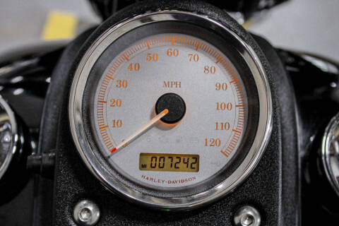 2010 Harley-Davidson Dyna Street Bob