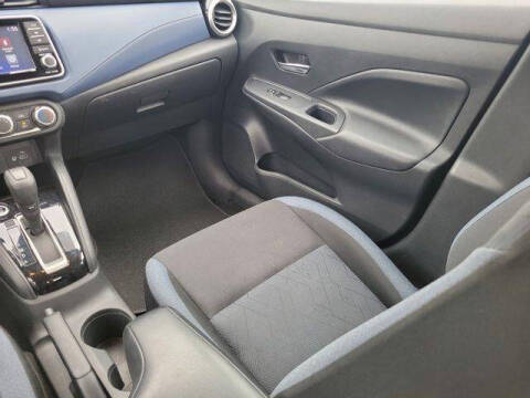 2023 Nissan Versa SV