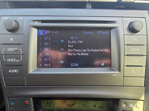 2014 Toyota Prius Two