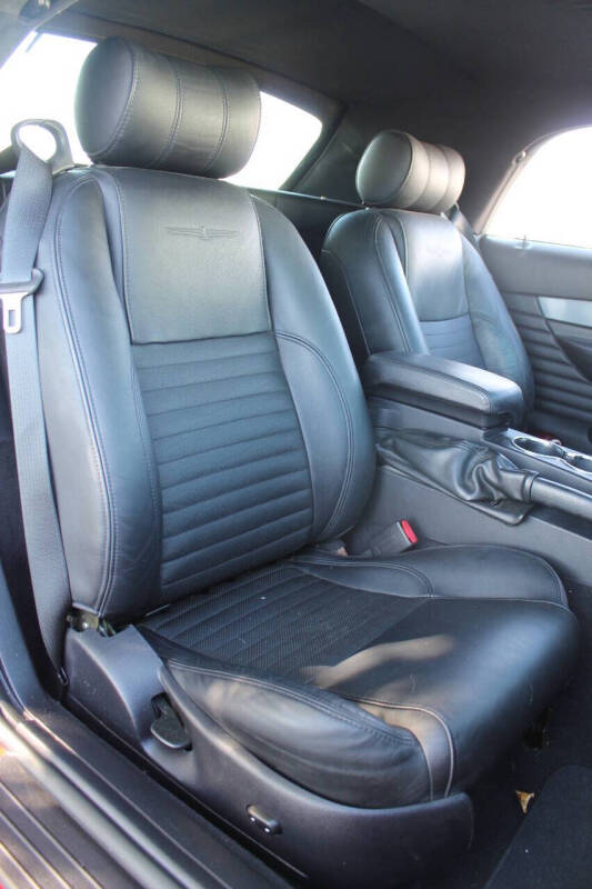 2003 Ford Thunderbird