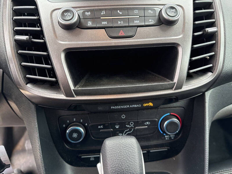 2022 Ford Transit Connect XL