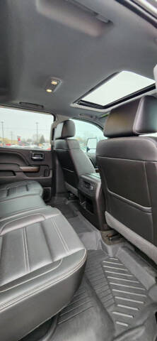 2017 GMC Sierra 3500HD Denali