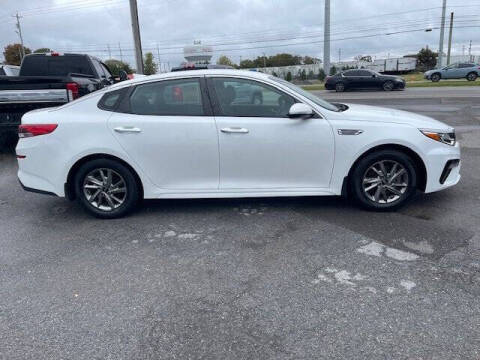 2019 Kia Optima LX