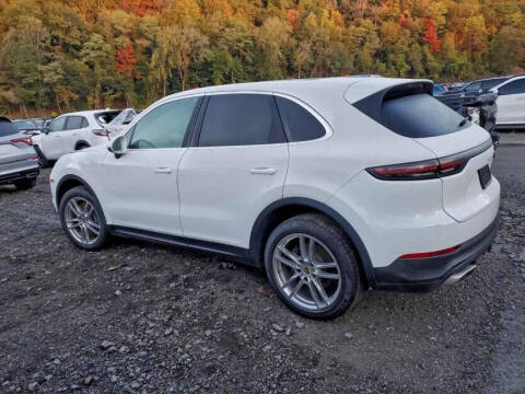 2023 Porsche Cayenne