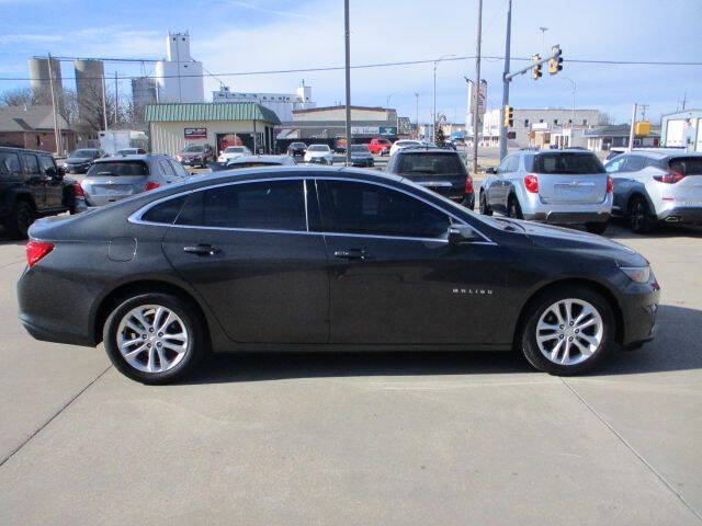 2017 Chevrolet Malibu LT