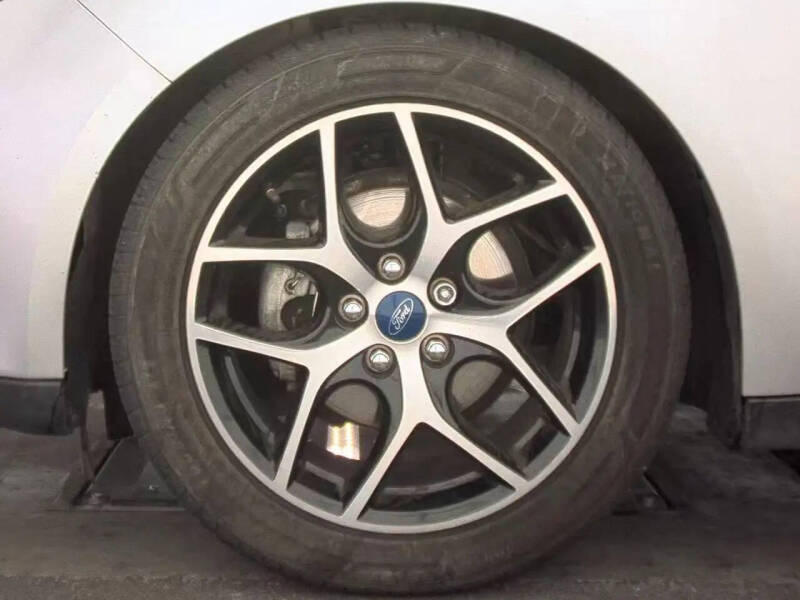 2018 Ford Focus SEL