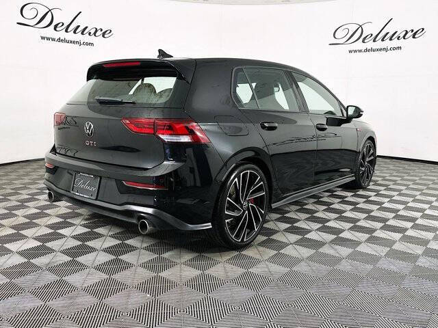 2024 Volkswagen Golf GTI Autobahn