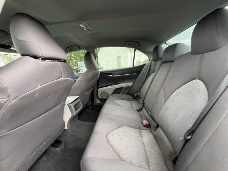 2018 Toyota Camry LE