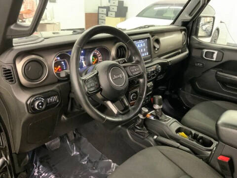 2020 Jeep Gladiator Sport