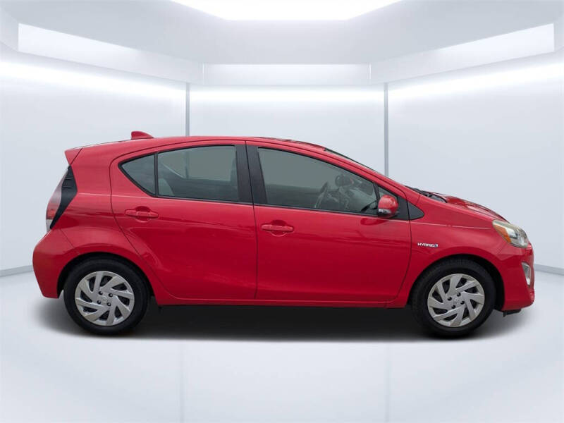 2015 Toyota Prius c Four