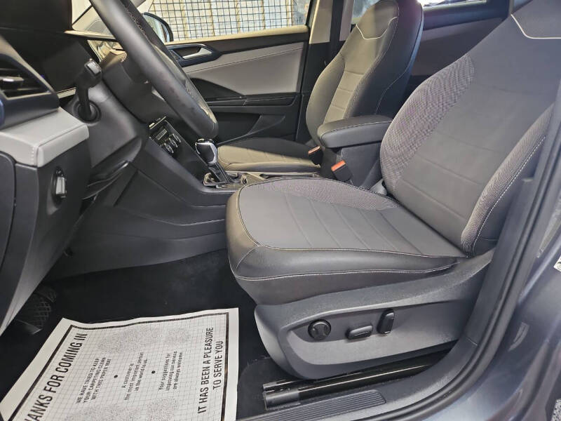 2024 Volkswagen Taos SE