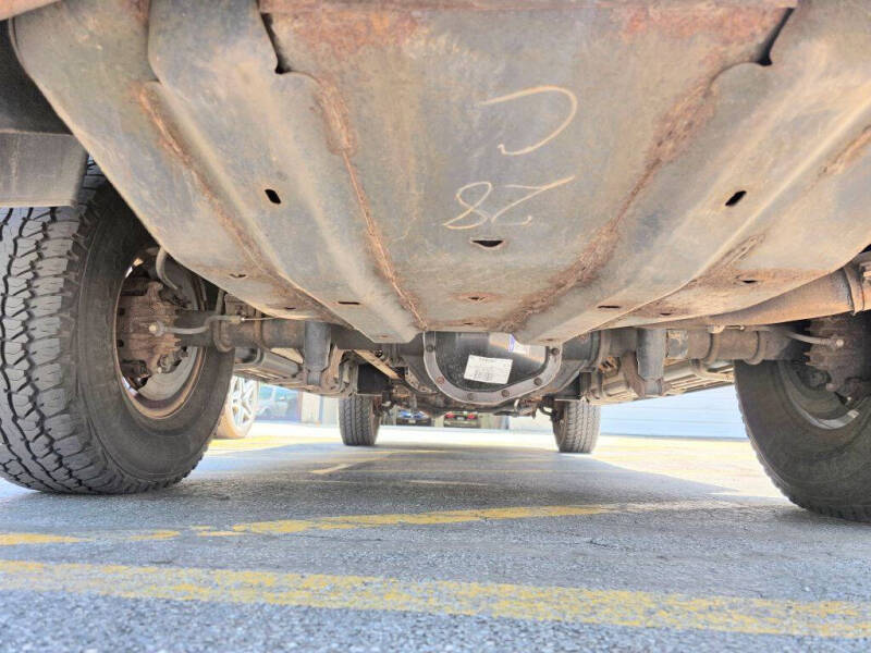 2004 Ford Excursion XLT