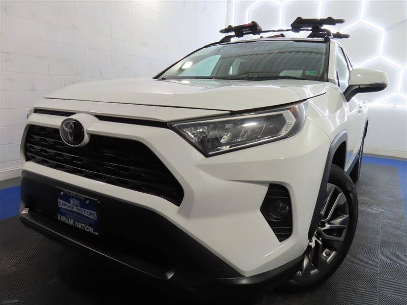 2019 Toyota RAV4 XLE Premium