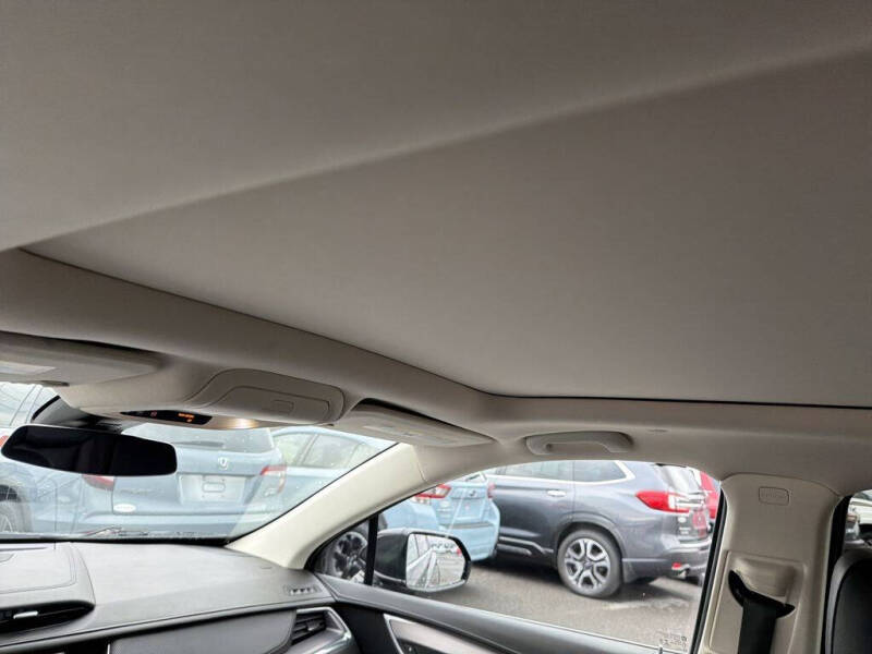 2018 Cadillac XT5 Premium Luxury