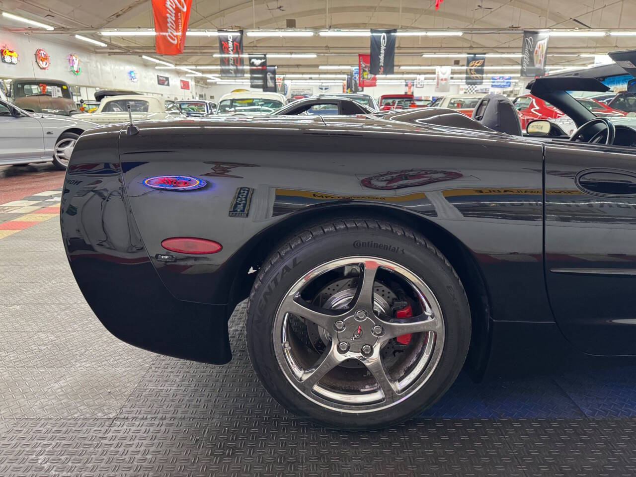 2000 Chevrolet Corvette 29