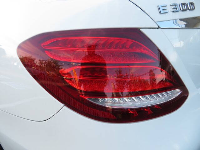 2018 Mercedes-Benz E-Class E 300