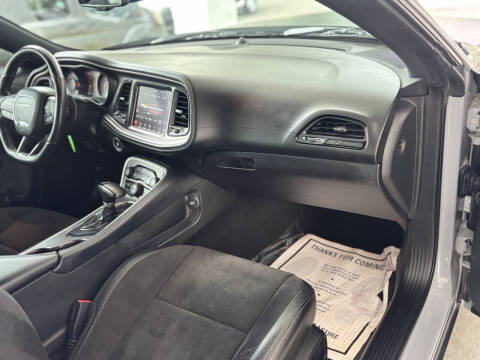 2022 Dodge Challenger R/T Scat Pack