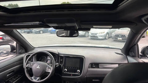 2020 Mitsubishi Outlander