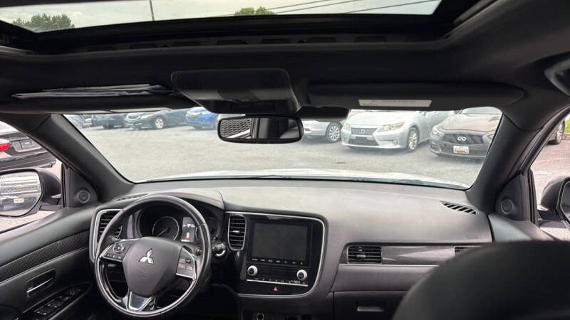 2020 Mitsubishi Outlander