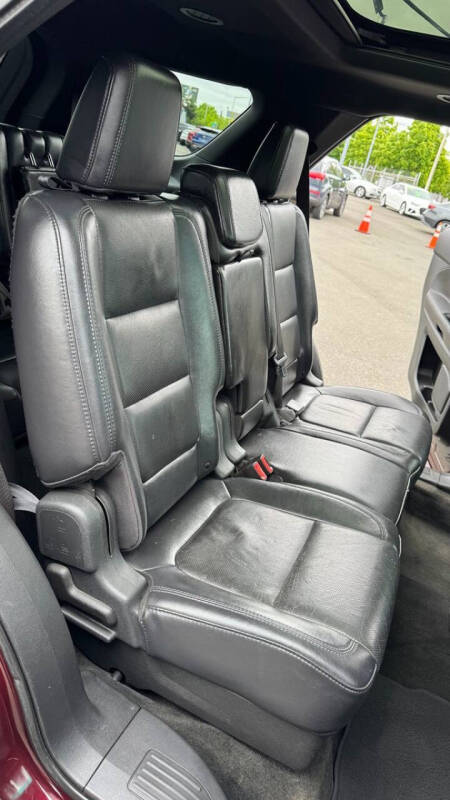 2011 Ford Explorer Limited