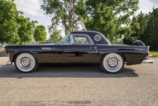 1956 Ford Thunderbird