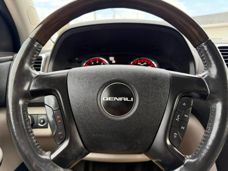 2012 GMC Acadia Denali